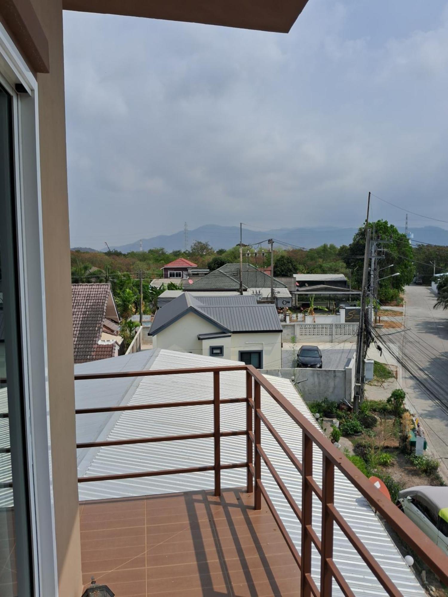 Hotel เคทู เกสเฮาส์ Chonburi Exteriér fotografie