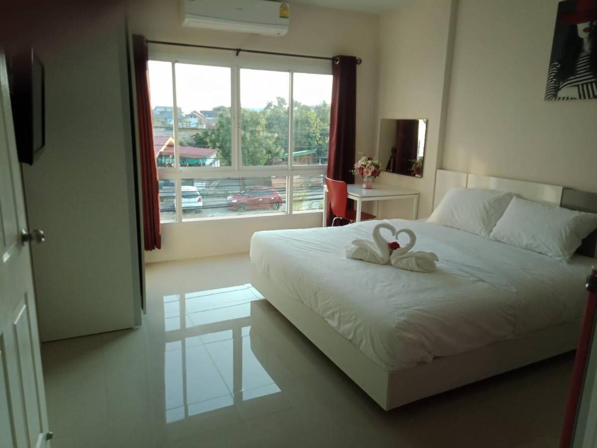 Hotel เคทู เกสเฮาส์ Chonburi Exteriér fotografie